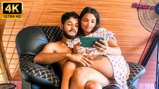 Üvey kız kardeşle porno izliyor ve sert sikişiyor seks hikayesi