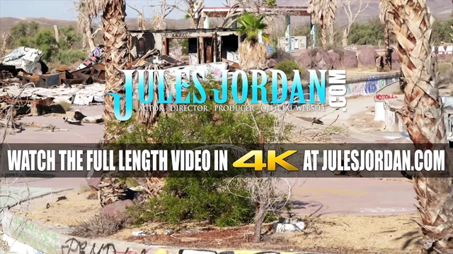 Jules Ürdün - angela beyaz ıssız bir depoda dp'd alır