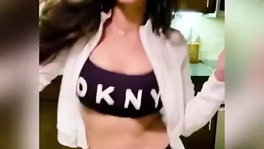 sıcak kız yemek yapma