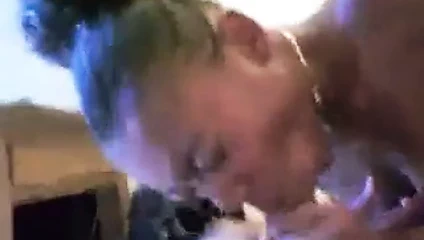 Tatlı emme pyt ve yutma boşalmak