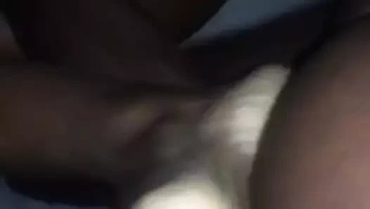 Jblack ve peggyblack : kırmızı ayak footjob ve fışkırtma bölüm 3