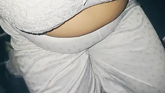 Baldız sevgilisini eve çağırdı ve götünü siktirdi
