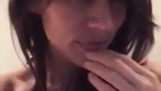 Latin selfie 6280100262626