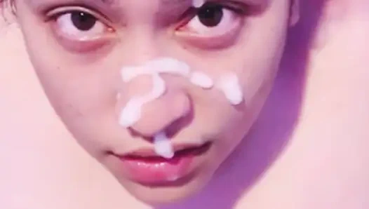 Göt deliğini sikdikten sonra yüzüne boşalma bakış açısı