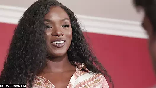 Seksi patron Ana Foxxx cuma günü kaderi baştan çıkarıyor