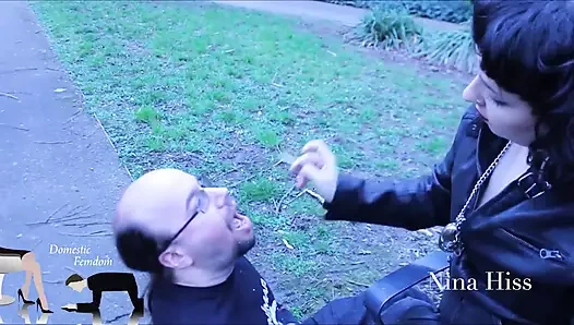 Community park kül tablası