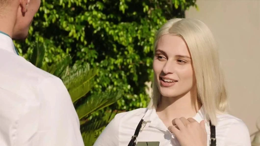 Vixen - yeni kız Christy Hotel Vixen'de gizli seks yaşıyor