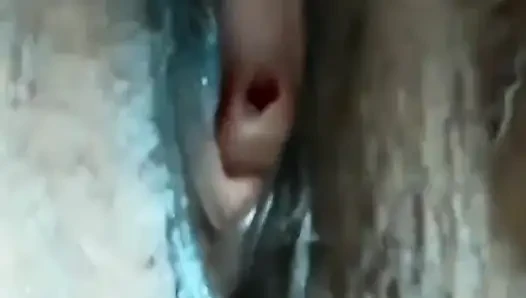 Amcığım her şeyi net bir şekilde görmen için tam önde ve ortada olacak