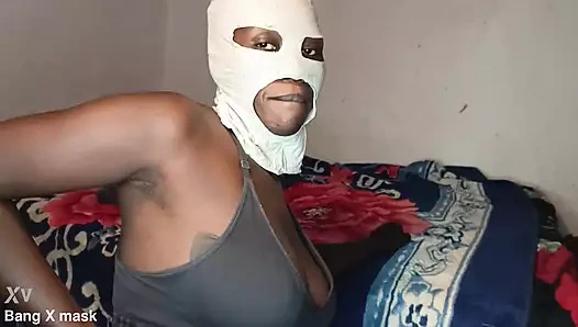 Ateşli zenci kadın beyaz yarağı emiyor bölüm 4