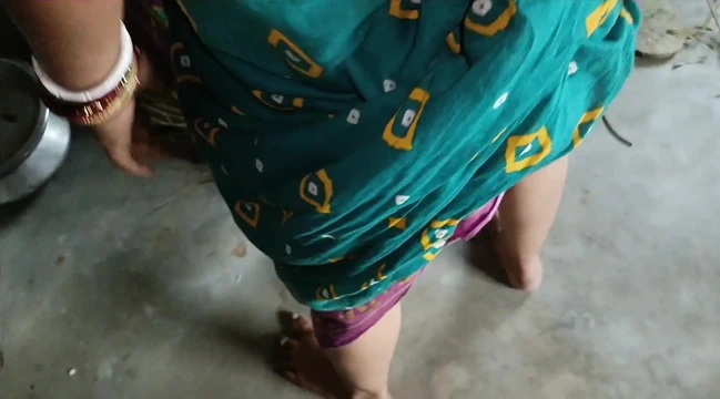 Indian puja bhabhi ka jabarjast Sex xxx Desi bhabhi