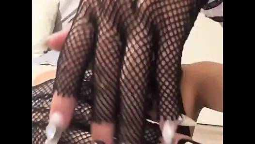 Benimle boşalmak ister misin?