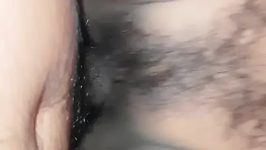 Village aunty fuck u creampiy pussy