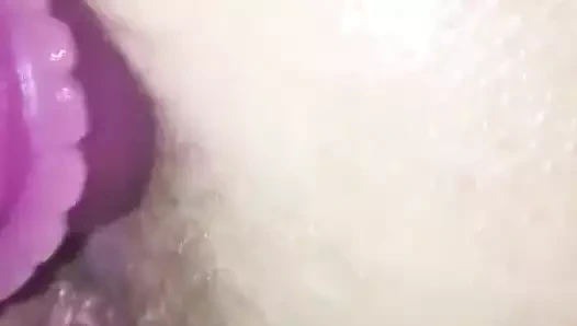 Sarışın sürtük ile yapay penis yukarı ona göt ve kedi olduğunu sırılsıklam