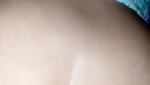 Bu Kolombiyalının götü boşa sikiliyor