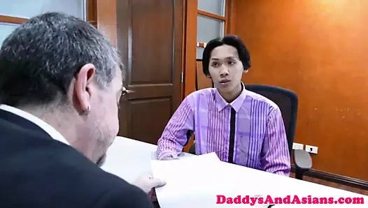 Asya twink saksocu ofis baba