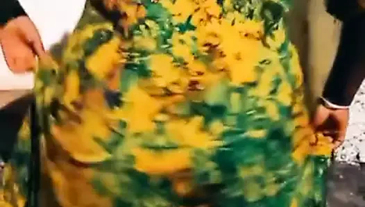 Une bonne salope en robe longue