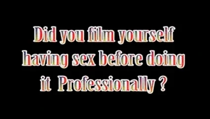 Ateşli arkadan çarptım süre o parmaklar onu kapmak