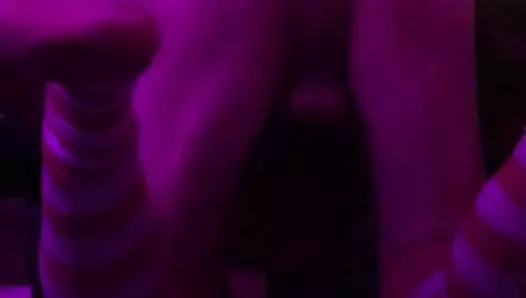 kilitli korkak sürme yapay penis