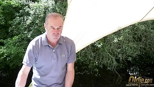 Yaz salınımına mı ihtiyacınız var? Oldje'de en iyi agegap içeriği