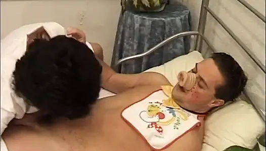 Büyük baba hastanede anal seks yapıyor