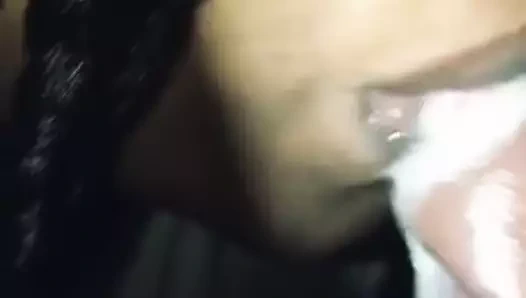 Siyah gf beni yutmak