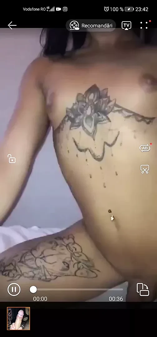 Transexuala suge pula