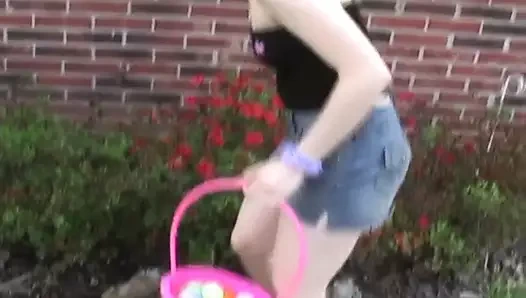 Minik mini eteğimde baloncuk üflemeyi seviyorum