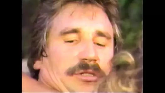 Frank james içinde the joys of secs 02