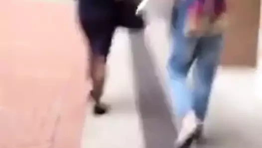 Asyalı orta yaşlı seksi kadınlar