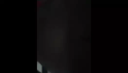 Neguinha no boquete e sentndo gostoso