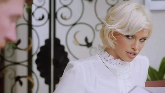 Vixenplus - sert patron Charli asistanının onu sert sikiyor