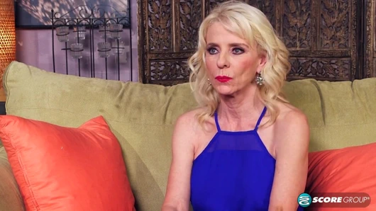 Cammille'in göt deliği için büyük zenci yarağı