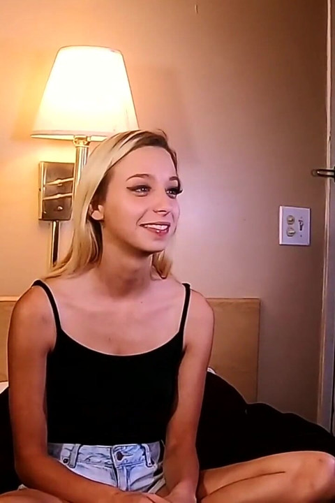 Kötü kız jackie seksi sorular kesilmemiş