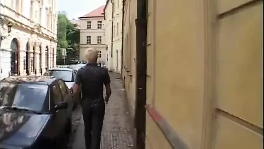 LECCHIAMOCI LE PALLE - Episode 1