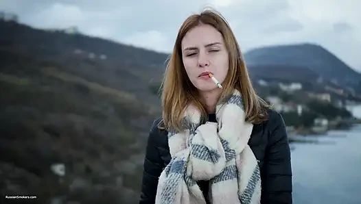 Kıyı dumanı anı sessiz meltem manzaralı