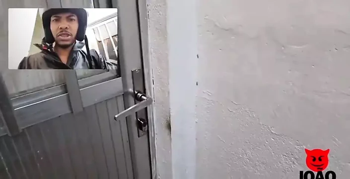 Pizza için ödeyecek hiçbir şeyim yoktu