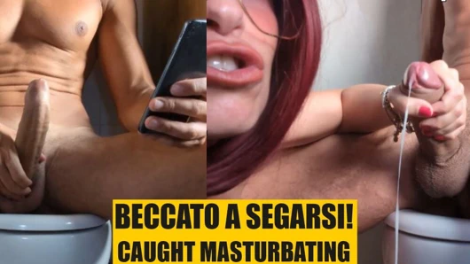 Banyoda mastürbasyon yaparken yakalandı!