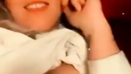 ıslak sıcak sıkı KEDİ