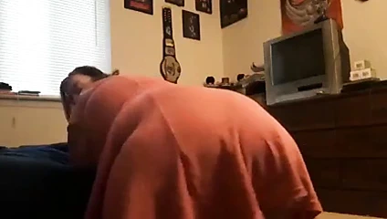 O korkak fahişe kıçını salla!