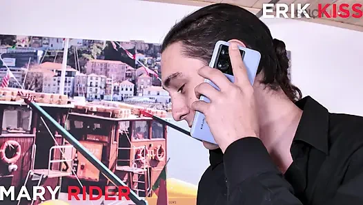 Seks ve para: üvey annenin şantajı