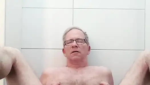 İşemek için azgın