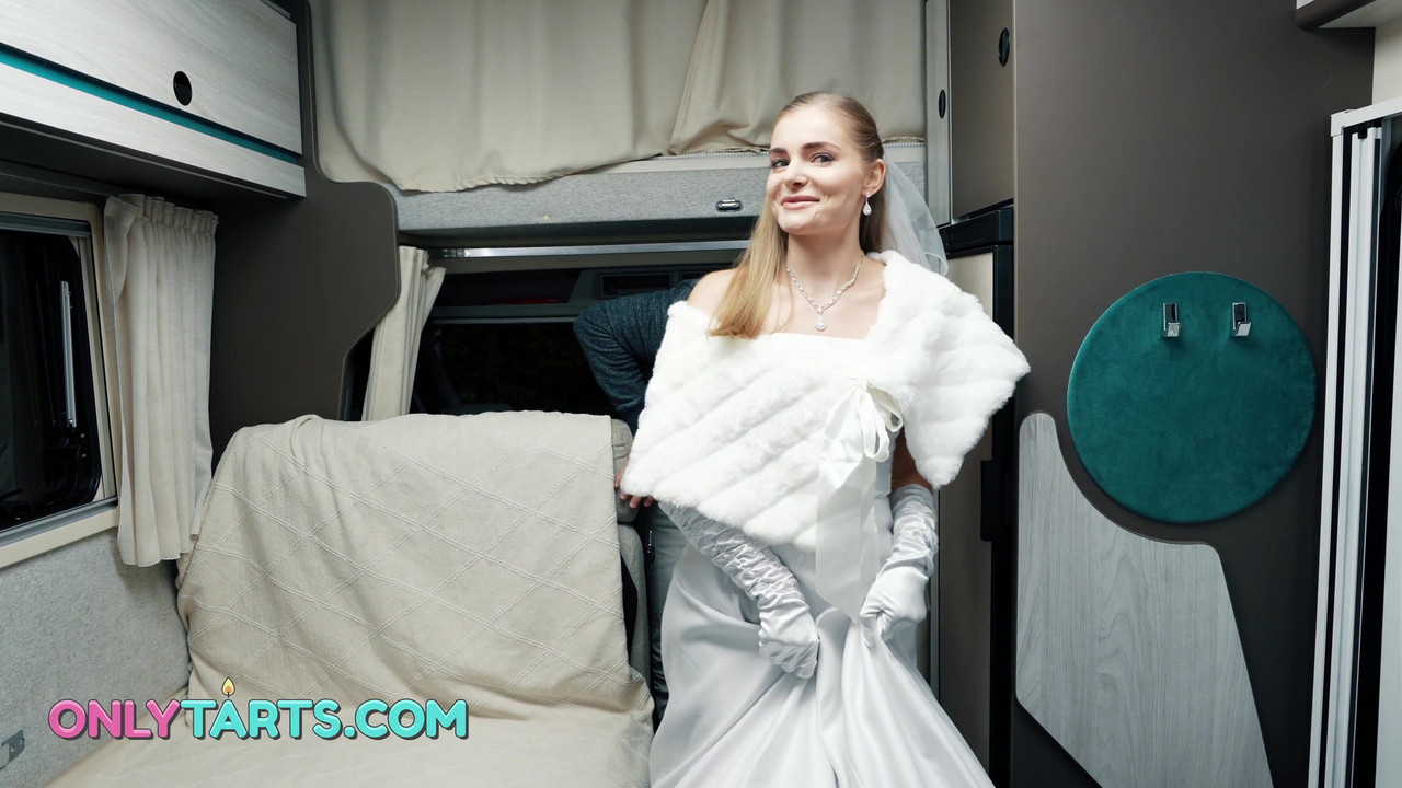 SHOCK CONTENT Sexy bride fucks random van driver on marriage day