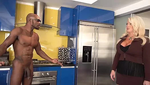 zwei notgeile freundinnen teilen sich bbc