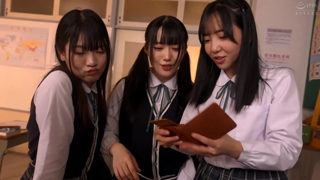 30 Seconds After Coming Home, Welcome Back Leads to Instant in…for Nonstop Fucking and Creampies with My Pupils! Chapter 1