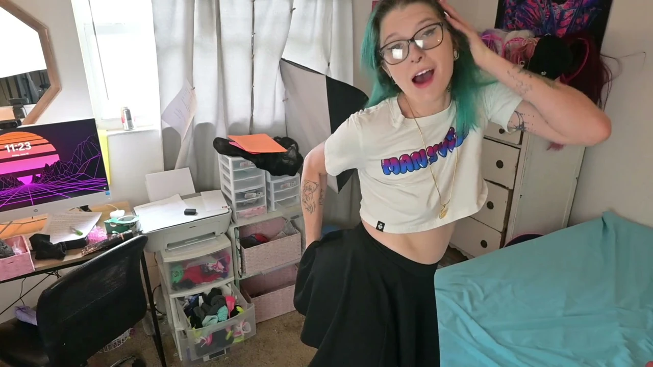 Girl: the Anal Experience