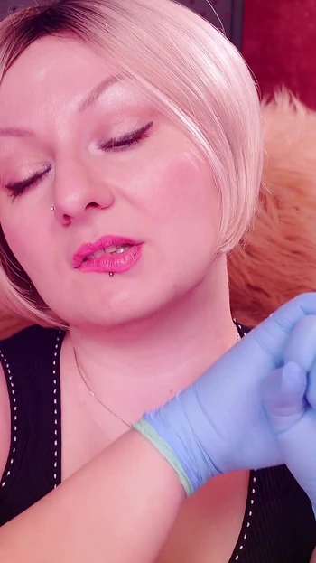 2 слоя фетиш медицинских перчаток медсестры. Arya Grander. Asmr Видео без обнажения.