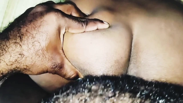 Tamil kızlar farklı pozisyonları deniyor