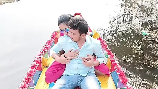 Teknede yeni çift seks