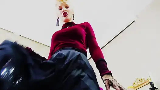 enslaved by  lipstick  kisses
