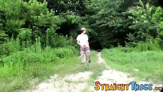 Sevimli düz adam sean johansen çalışır üzerinde onun çük in nature